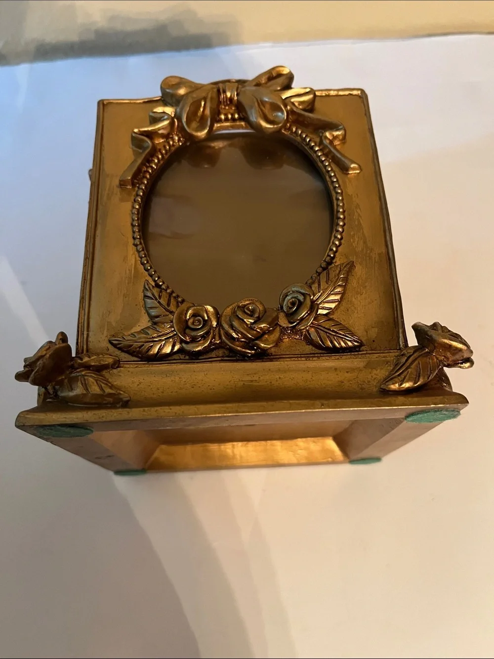 Vintage Teleflora gold hornet photo cube planter box